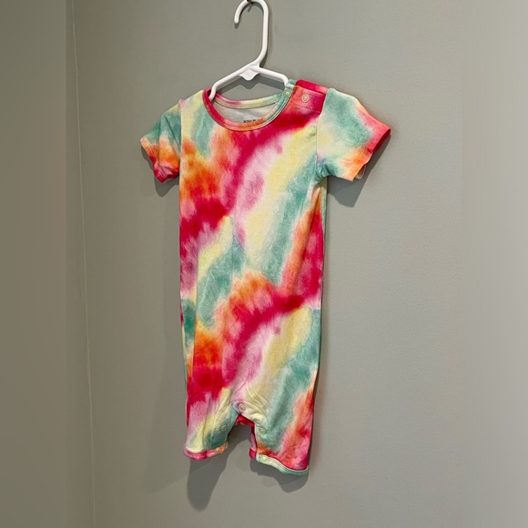 Posh Peanut Size 18-24 Month Tie Dye Romper - Picture 2 of 7